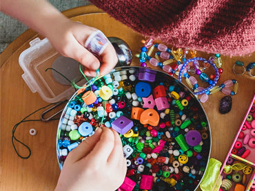 How to Create Your Elastic Bracelets